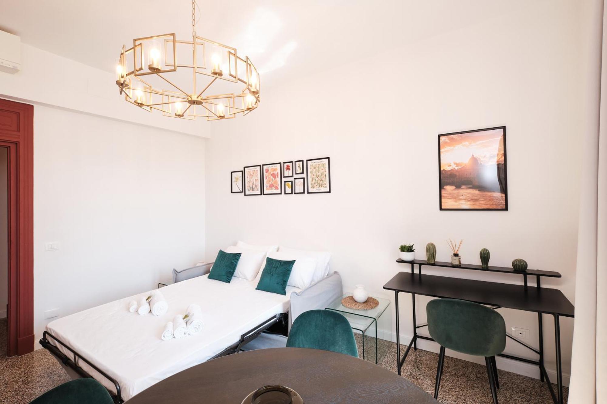Elegant With View Of Castel Sant'angelo Rom