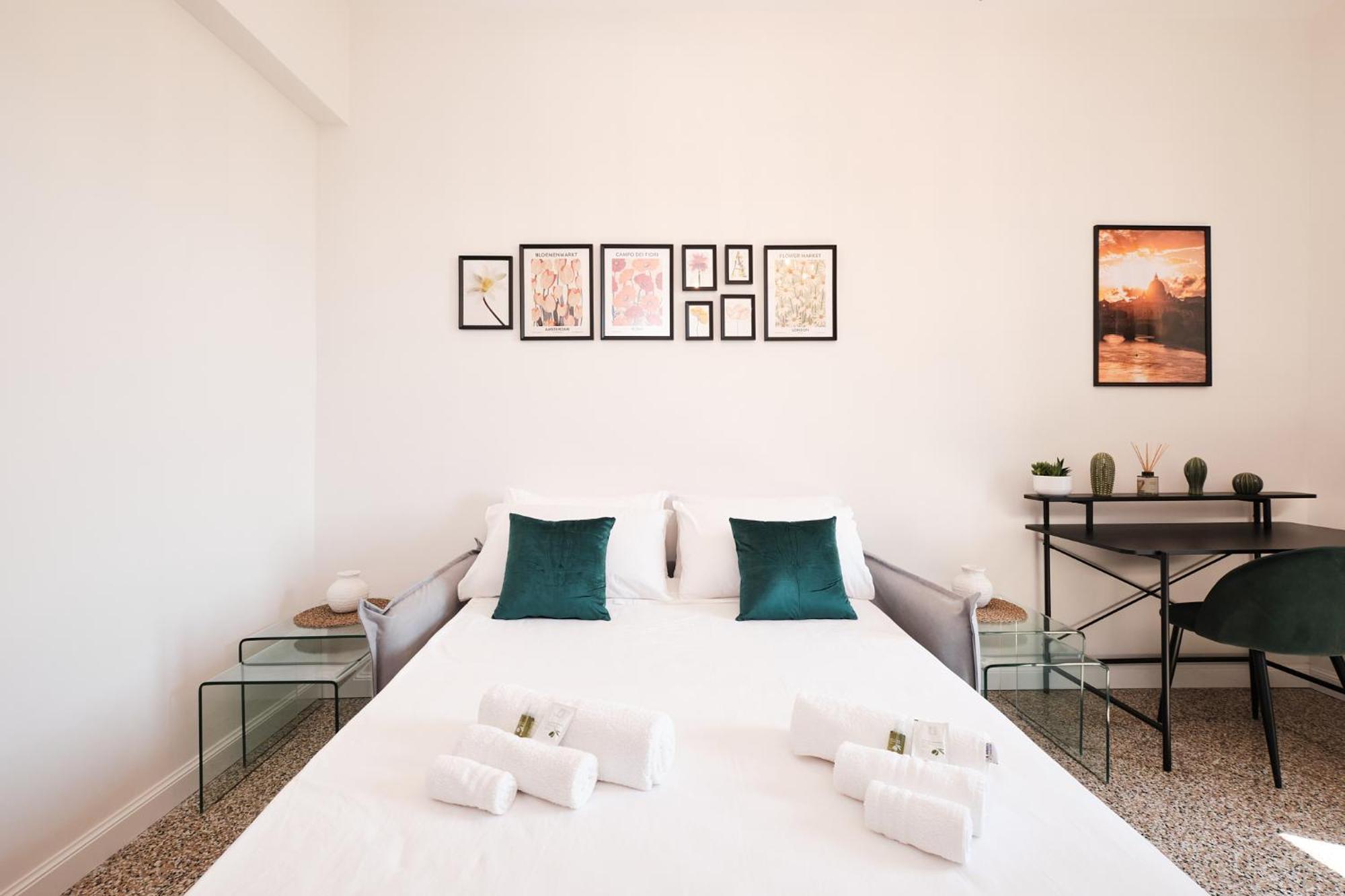 Elegant With View Of Castel Sant'angelo * Rom
