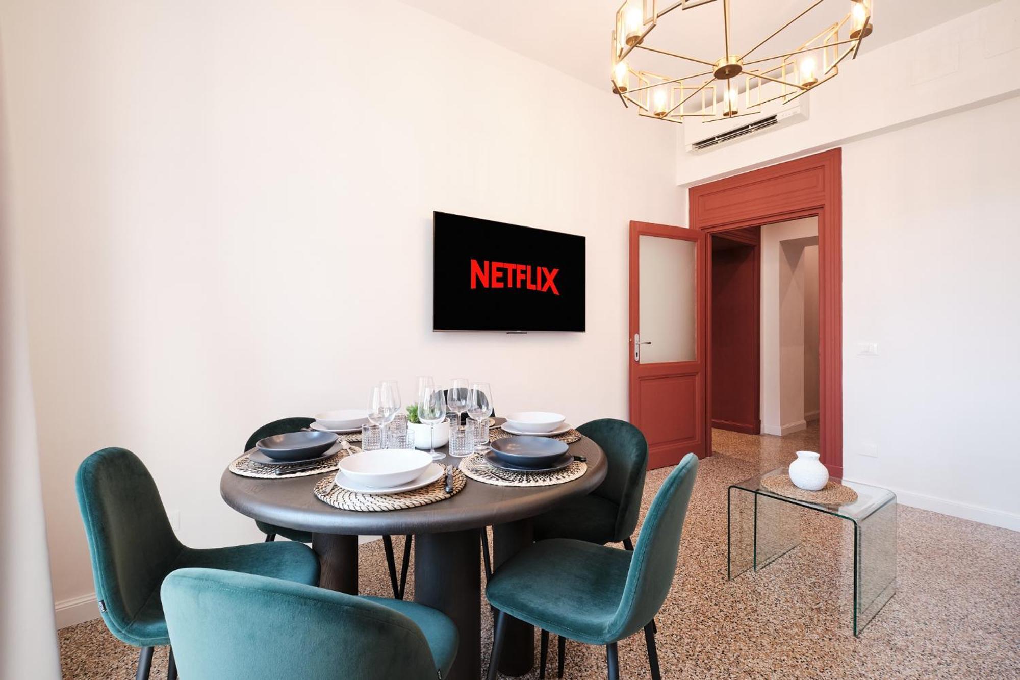 Elegant With View Of Castel Sant'angelo Rom